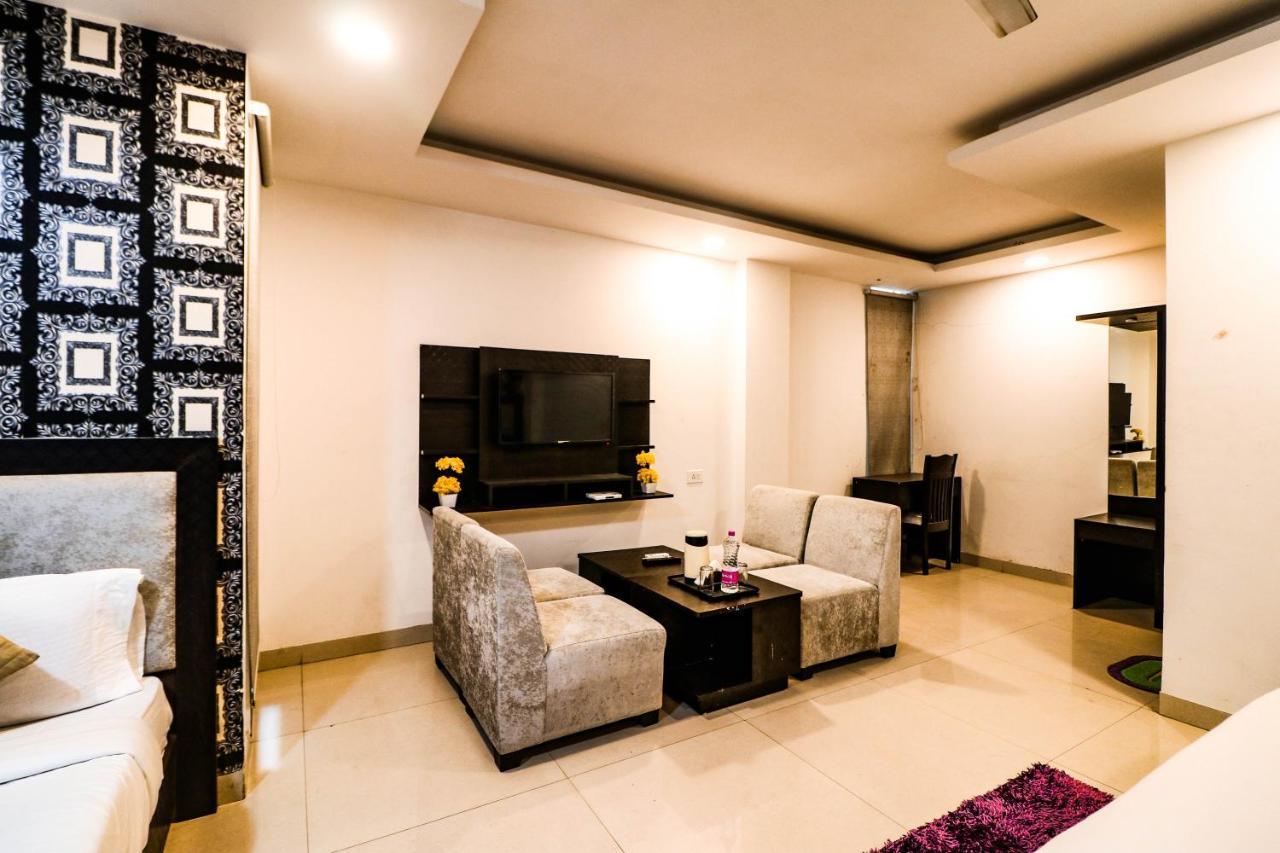 Hotel Olive Zone Near Delhi Airport New Delhi Exterior photo